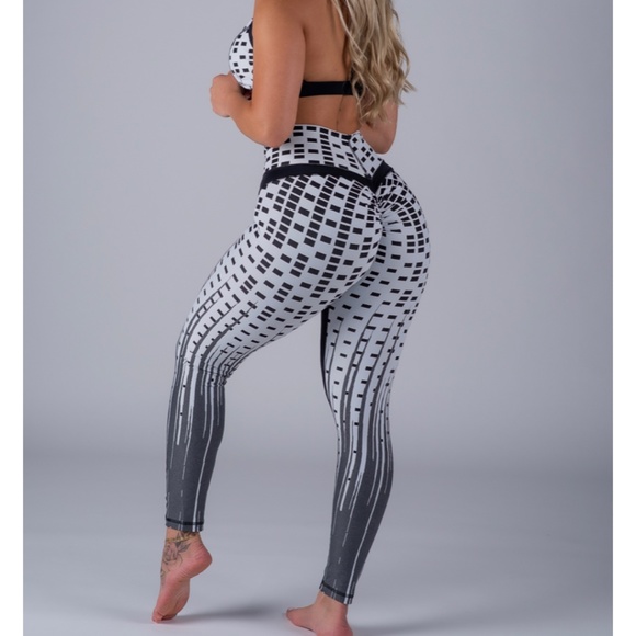 CLS Sportswear Matrix Preto Motion Leggings - Picture 1 of 6